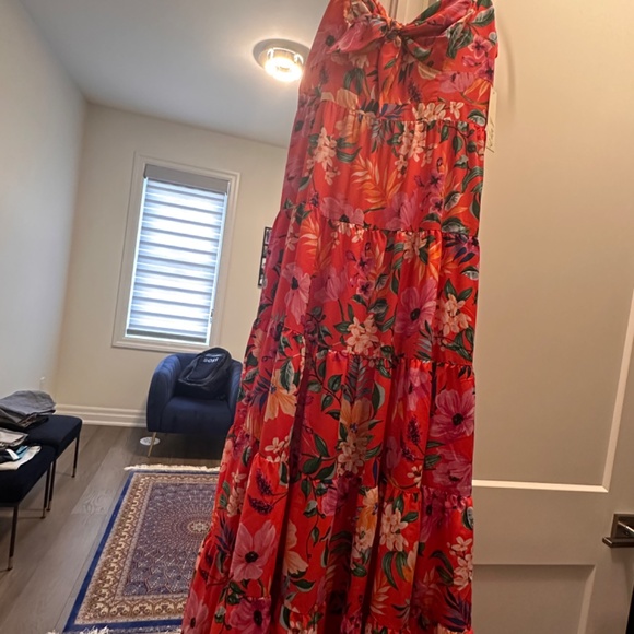 Date night or beach party - Picture 2 of 5